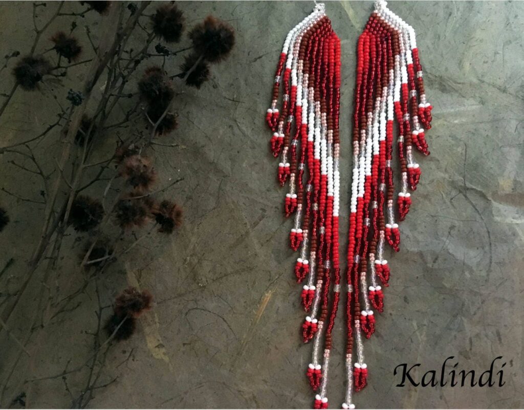 HANDMADE BEADED EARRINGS RED WINGS