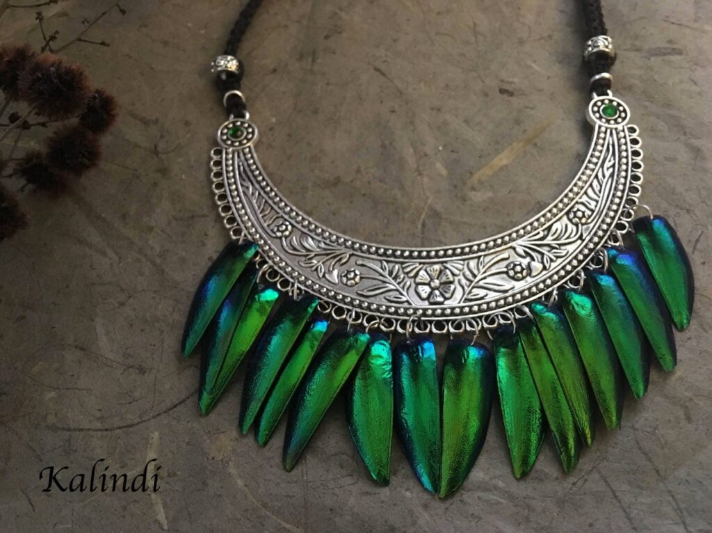 NECKLACE WITH BEETLE WINGS