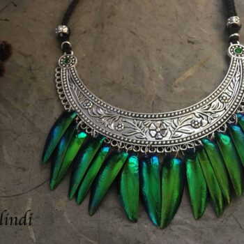 NECKLACE WITH BEETLE WINGS