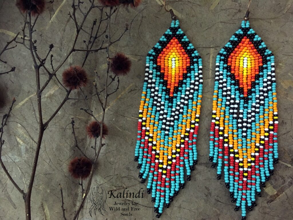 HANDMADE BEADED EARRINGS IN NATIVE AMERICAN STYLE