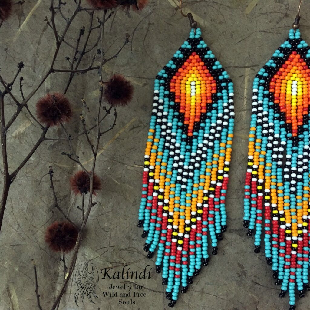 HANDMADE BEADED EARRINGS IN NATIVE AMERICAN STYLE