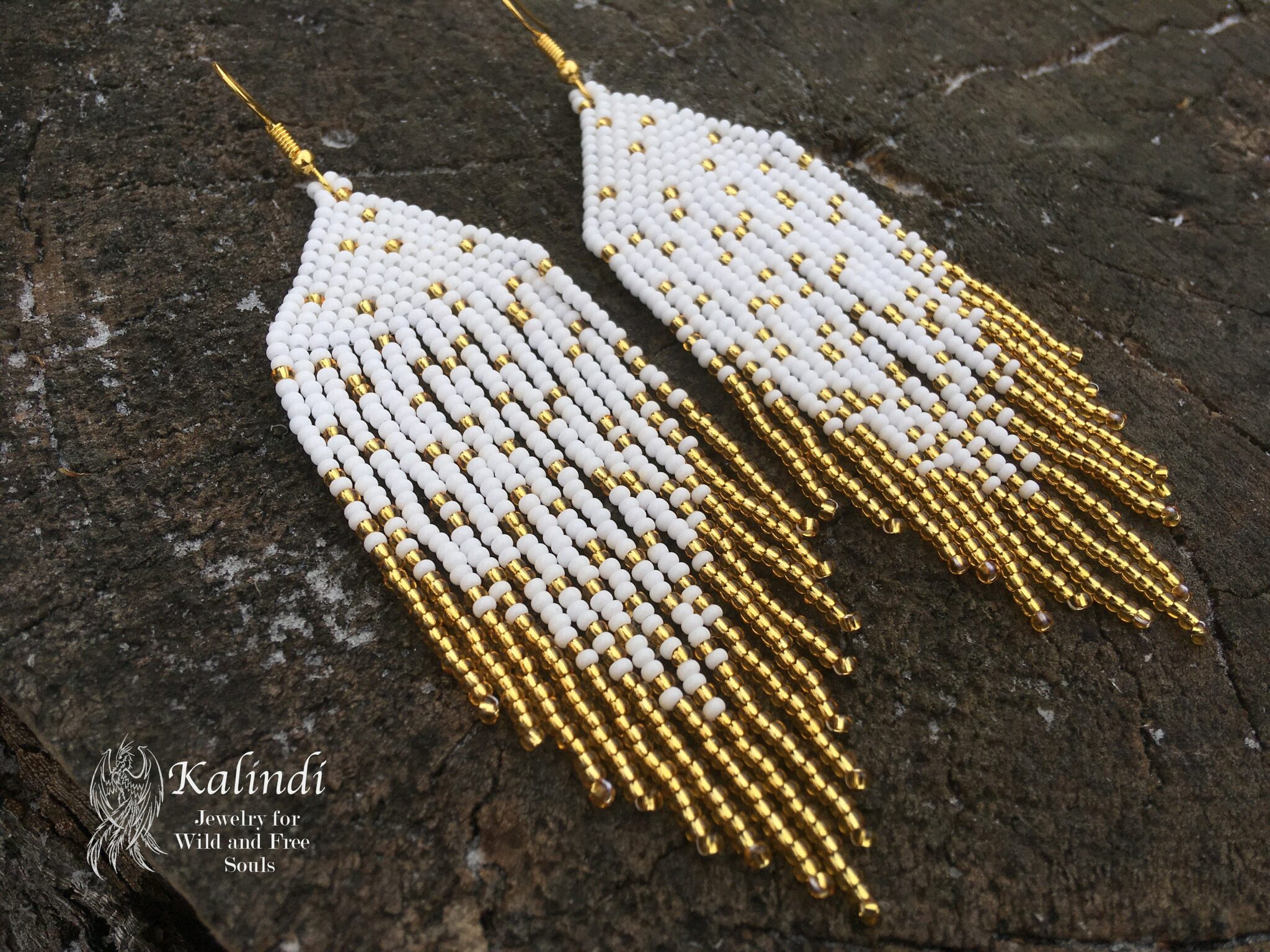 Handmade beaded earrings in white and gold