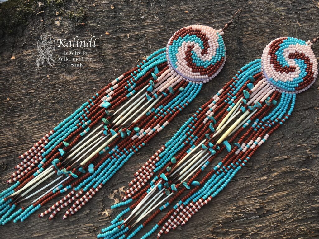 Long beaded earrings hand-embroidered with turquoise