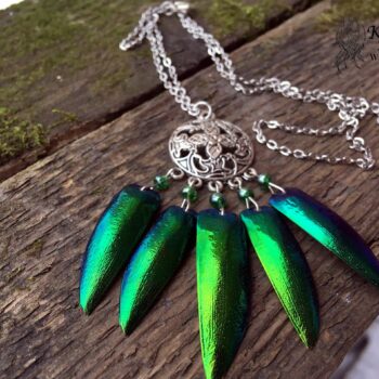 NECKLACE WITH BEETLE WINGS