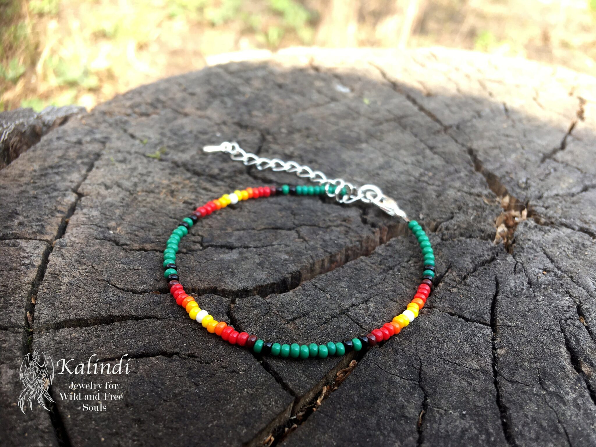 Green simple bracelet