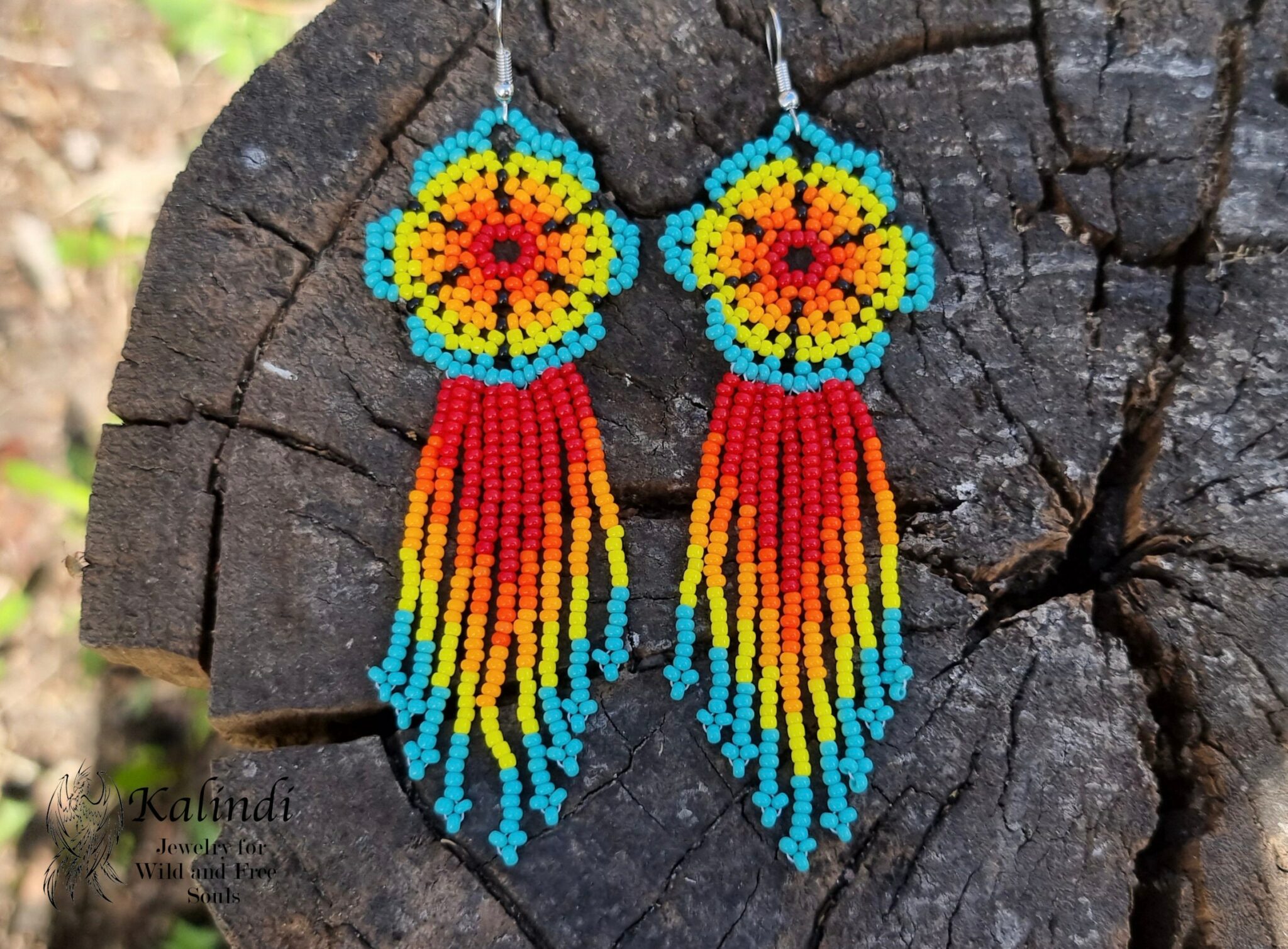 BEADED EARRINGS FLOWERS STYLE HUICHOL