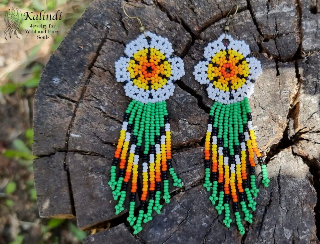 BEADED EARRINGS FLOWERS STYLE HUICHOL