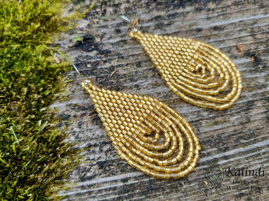 HANDMADE BEADED EVENING EARRINGS