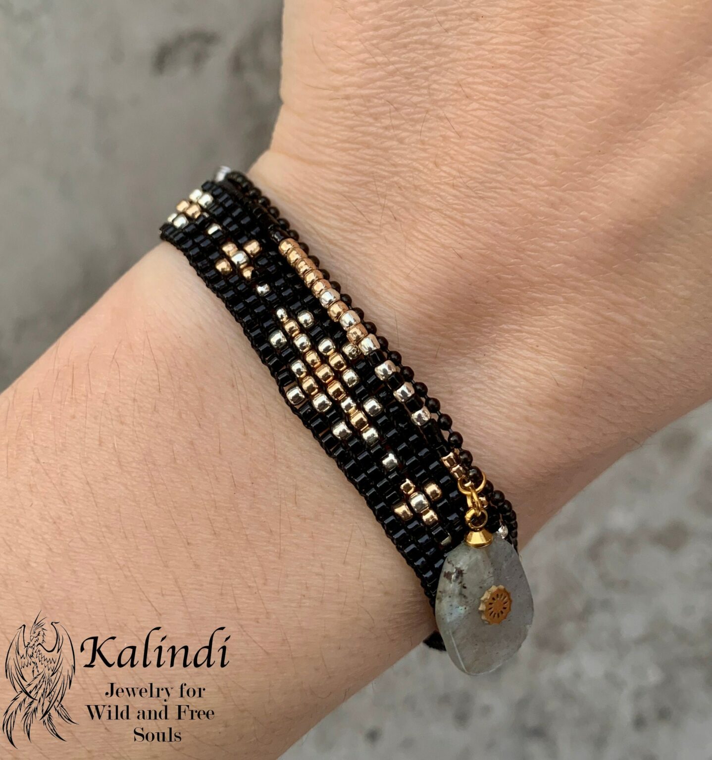 Black beaded bracelet