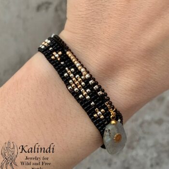 Black beaded bracelet