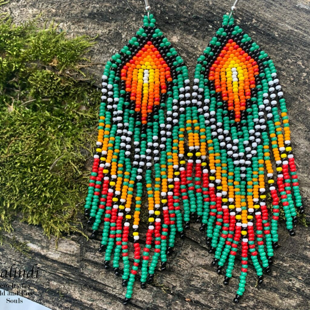 HANDMADE BEADED EARRINGS IN NATIVE AMERICAN STYLE