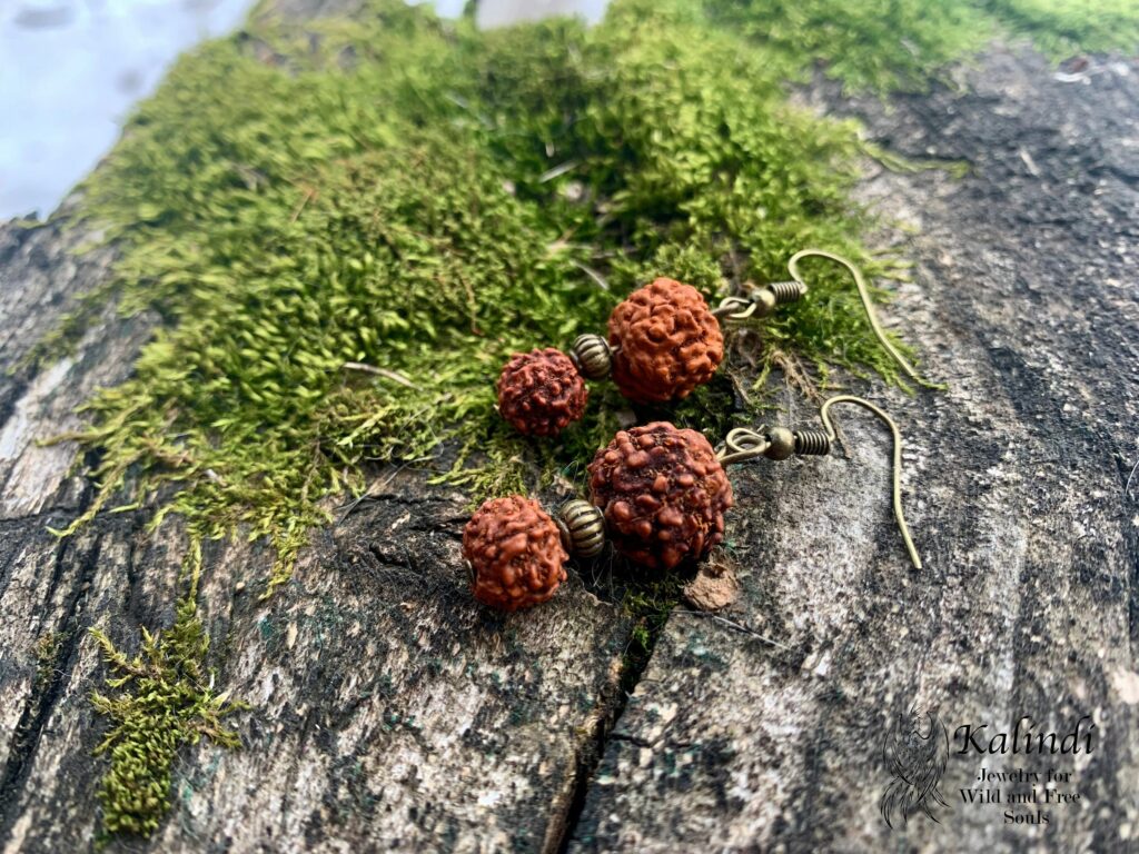 Earrings with rudraksha