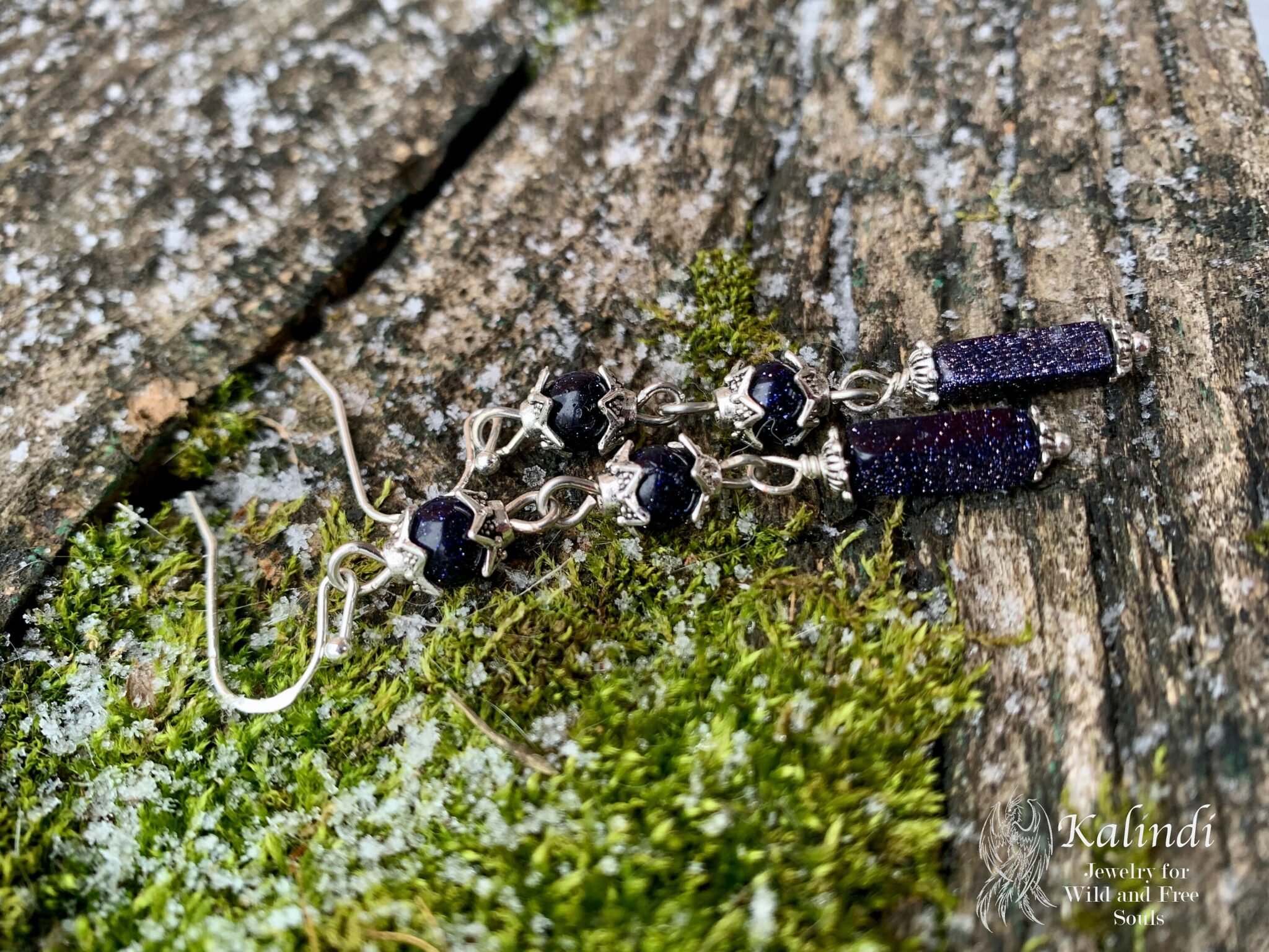 Earrings with aventurine