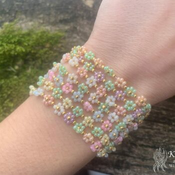 Delicate Flowers Beaded Bracelet