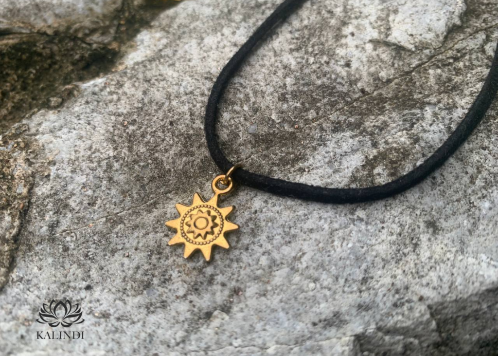 Sun choker