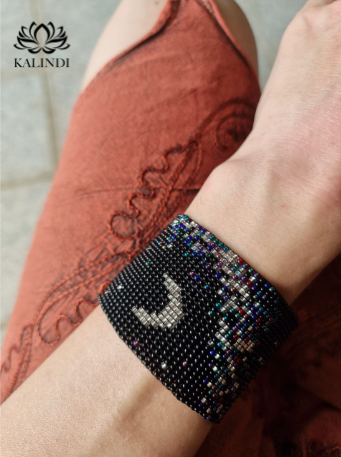 Moon Beaded Bracelet