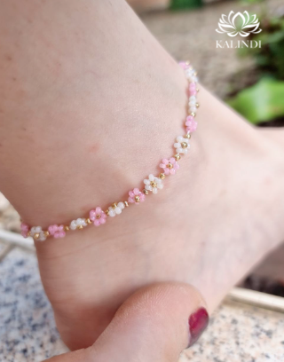 Anklet Delicate Beaded Flowers