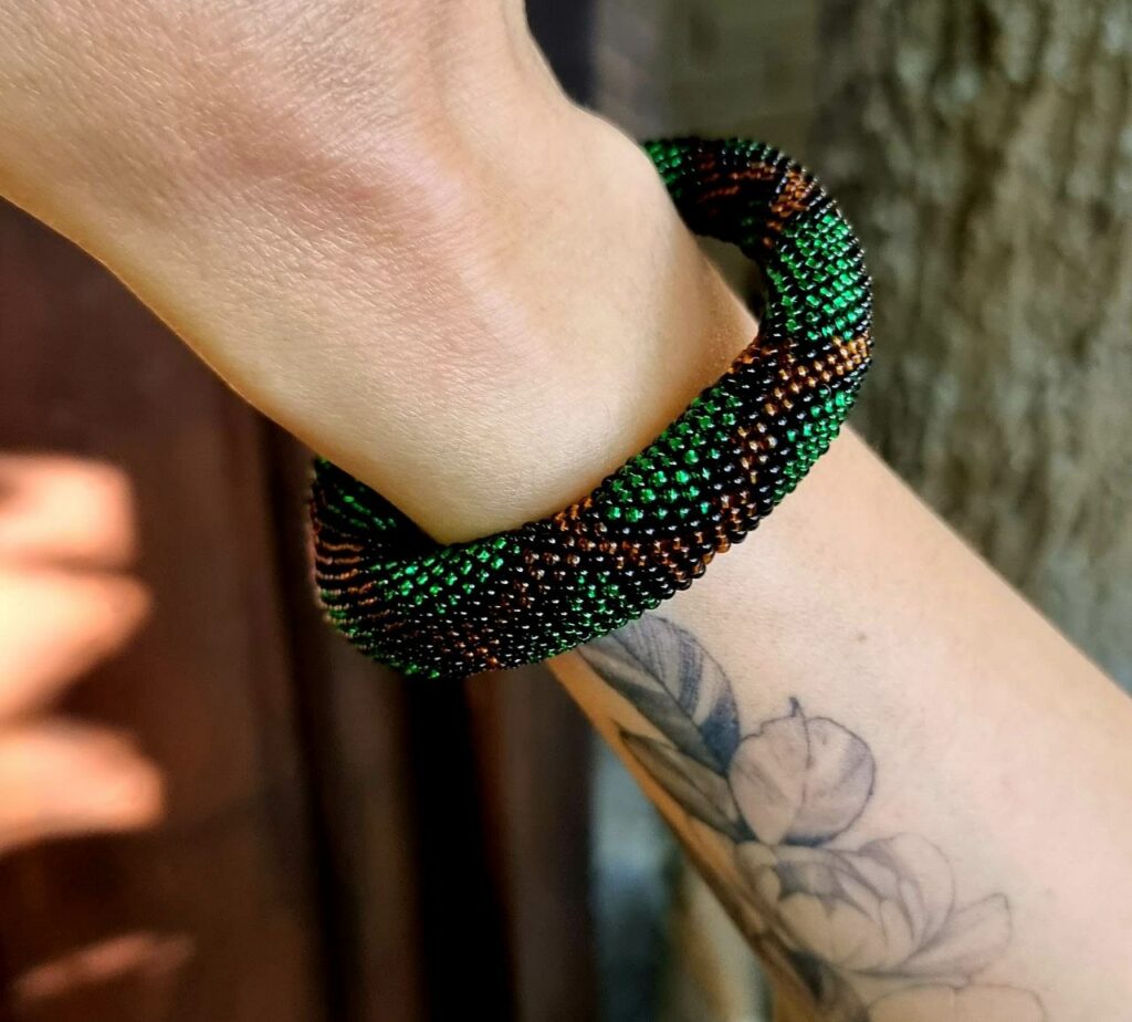 Green snake beaded bracelet