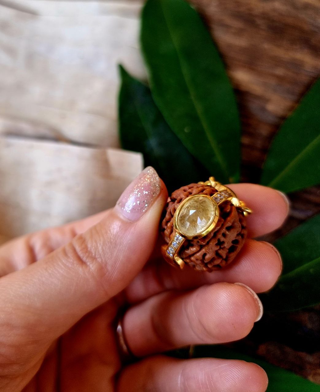 Six Mukhi Rudraksha yellow sapphire