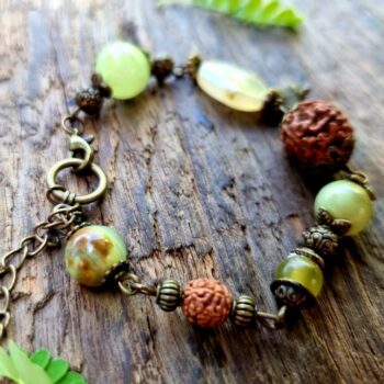 Emerald Serenity: Green Onyx and Rudraksha Handmade Bracelet