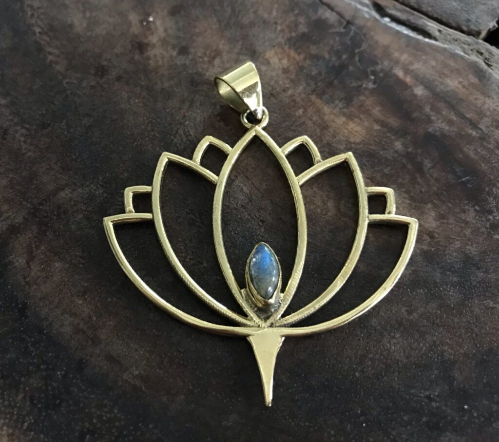 Lotus with Labradorite Pendant