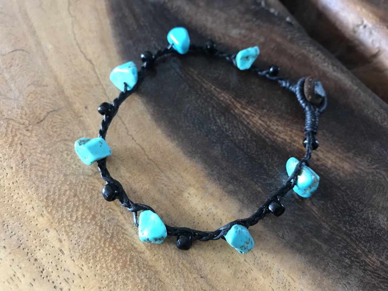 Handmade Macramé Bracelet with Turquoise Beads