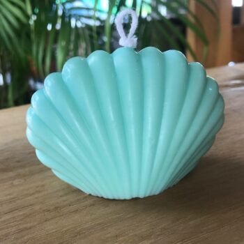 Turquoise Soy Candle in Shell Shape — Coastal Charm for Your Home